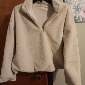 A New Day Faux Fur Zip Up Pullover Size Large Quarter Zip Sweatshirt